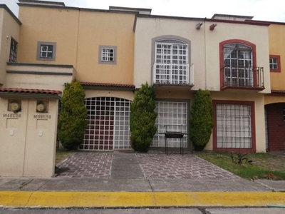 Venta/Renta de Casa en Toluca Ftto Hacienda del V