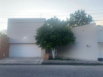 Venta residencia en Emiliano Zapata Norte 3 recamaras zona norte Mérida Yucatán
