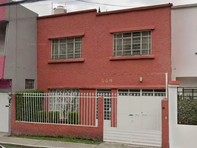 A La Venta Casa En La Alcaldía Benito Juárez, Sorprendente Remate Bancario