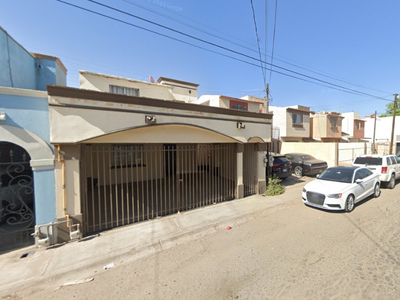 Casa En Remate Bancario En Imperio De Bizancio, Gran Hacienda, Mexicali , Baja California -gic