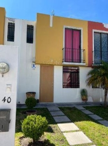Casa en privada zona Junipero Serra y Pie de la Cuesta