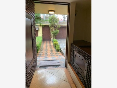 Casa en Venta en Lomas de Tecamachalco