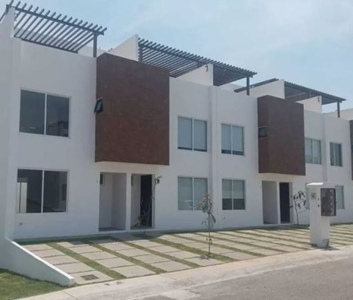 CASA EN VENTA PUEBLA EXCELENTE COSTO FIRMA DE CESION LJ VMAD 64