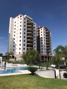 Departamento de lujo en Venta en Juriquilla, con vista al lago