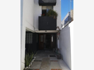 Departamento en Venta en Venta con excelente ubicacion en la zona Colonia la Paz