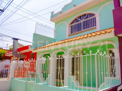 Casa En Venta En Mazatlán, Sinaloa, Mexico. Infonavit Jabalies.