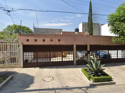 Remato Casa En Ciudad Satélite, Naucalpan.