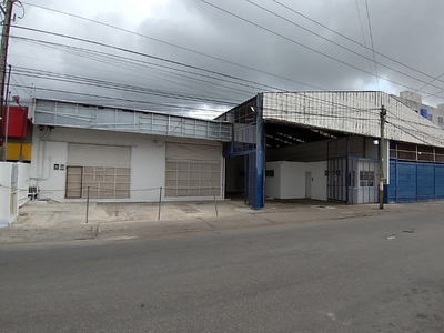 Renta Bodega Industrial Sobre Av. Puerto Juarez