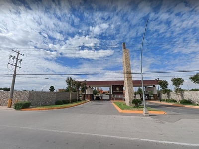 Venta De Casa De Recuperación Bancaria, En Fracc. Misión De Los Lagos La Mejor Zona De Cd Juárez. Fjma17