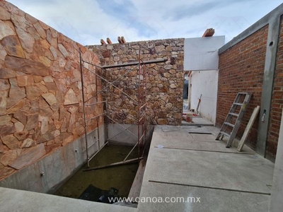 CASA EN FRACCIONAMIENTO CERCA DE LA PLAYA DE NUEVO VALLARTA