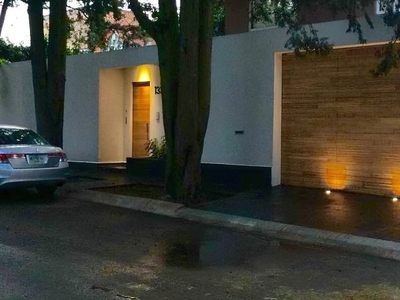 Casa en venta en residencial La Virgen, Metepec, Edo. Mex.