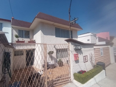 Casa En Venta, Lomas De Bellavista, 3 Recámaras