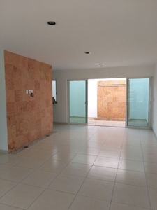 Estrena Casa en Punta Esmeralda, Luxury y Premium, 3 Recamaras, Terreno 192 m2