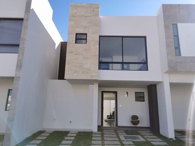 Venta casa 3 recamaras Onix La Rayana Residencial Lomas de Angelopolis Puebla