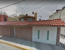 hermosa casa adjudicada en satelite edo mex