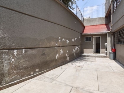 Casa en venta José Joaquín Fernández De Lizardi 186, Satélite, Fraccionamiento Ciudad Satélite, Naucalpan De Juárez, México, 53100, Mex