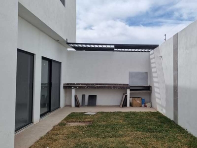 CASA EN VENTA ZONA PALMA REAL SECTOR VIÑEDOS