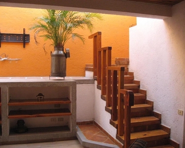 Renta Casa en Jardines del Pedregal, Coyoacán 3 Rec. 3 Baños Terraza Jardín - 3 habitaciones - 400 m2
