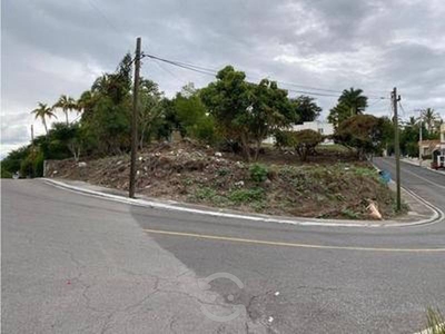 TERRENO EN VENTA 