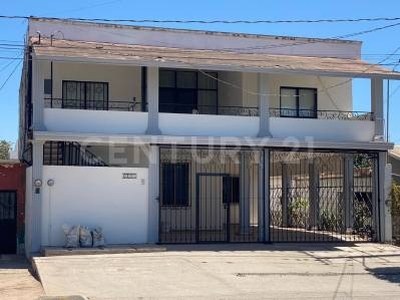 CASA EN RENTA en Col: Anahuac, Los Mochis, Sinaloa.