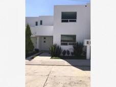 3 cuartos, 135 m casa en venta en venta en zona cuautlancingo, enfrente a vw