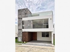 4 cuartos, 290 m casa en venta en parque yucatan, cascatta mx19-gj0804