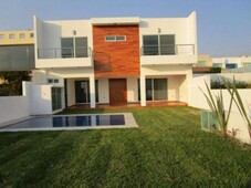 4 cuartos, 410 m casa en venta en burgos bugambilia corinto mx19-ge0965