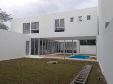 casas en venta - 526m2 - 4 recámaras - xcanatún - 5,975,000