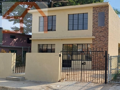 Doomos. Casa en Venta Colonia Tamaulipas