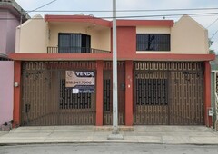 443095 casa en venta en col. valle morelos en monterrey