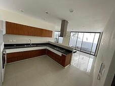 casas en renta - 200m2 - 5 recámaras - lomas de angelópolis - 30,000