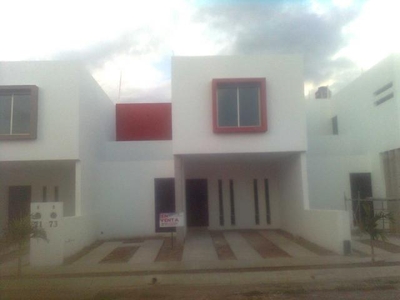 Casa en venta en Colima Sta. Fe residencial de 2 plantas 3