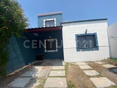 Casa en Venta en Colonia Providencia, Mineral de la Reforma, Hidalgo.