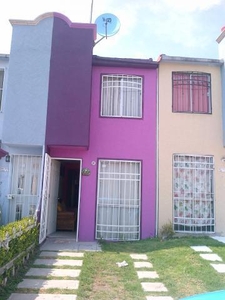 Vendo Casa a unos pasos de Aurrera, Real del Valle,...