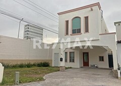 Casas en renta - 200m2 - 4 recámaras - Saltillo - $17,000