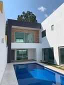 casas en venta - 241m2 - 4 recámaras - lomas tetela - 4,950,000