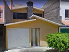 Casa en Venta Valle De Mansilla, Nezahualcóyotl, Estado De México