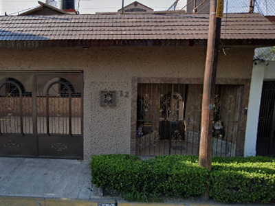 Casa en venta Bosque De Birmania 12, Mz 004, Bosques De Aragon, Nezahualcóyotl, Estado De México, México