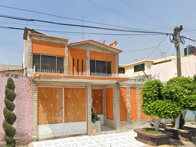 Casa en venta El Faisán, Benito Juárez, Nezahualcóyotl, Estado De México, México