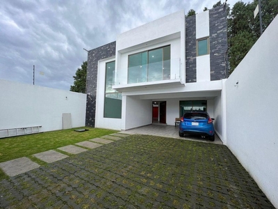 Casa en venta San Jerónimo Chicahualco, Metepec