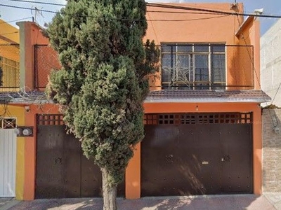 Casa en venta Valle Del Carvajal 113, Mz 030, Valle De Aragon 1ra Secc, 57100 Nezahualcóyotl, Méx., México