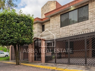 Casa en venta Villa De Los Rosales 15, Mz 002, Paseos Del Bosque, Naucalpan De Juárez, Estado De México, México