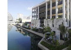23 m oficinas amuebladas en renta en piso tres, puerto cancún