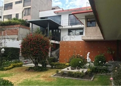 Excelente casa en venta en lomas Altas ideal para inversión perfecta para notarias , clínica, ...