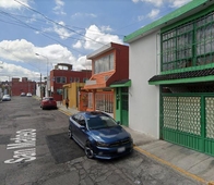 Doomos. Casa remate bancario, Puebla Centro, San Mateo, 2 recamaras, 1 baño, 1 estacionamiento