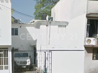 CASA VENTA BRISAS DEL GUAYABAL CERCA DE AV. ESPERANZA IRIS VILLAHERMOSA TABASCO