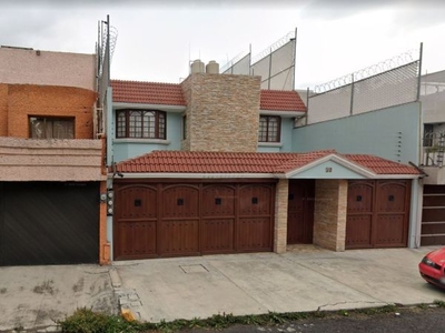 BUSCAS UNA OFERTA? CASA DE REMATE EN PASEOS DE TAXQUEÑA BWI141