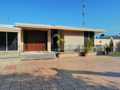 Casa en Venta en Col. Felipe Carrillo Puerto.