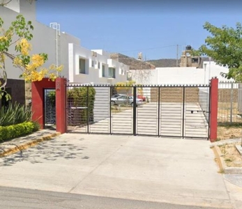Casa en venta en Col Santa Ana Tepatitlan