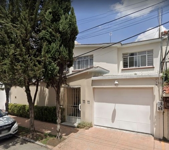 CASA EN VENTA INSURGENTES SAN BORJA